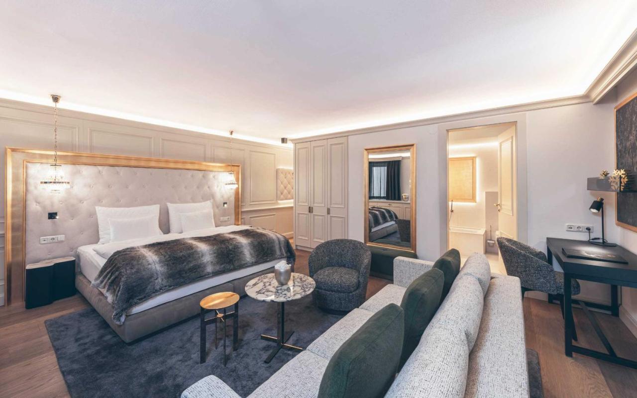 Schlosshotel Ischgl 5 Bilik gambar
